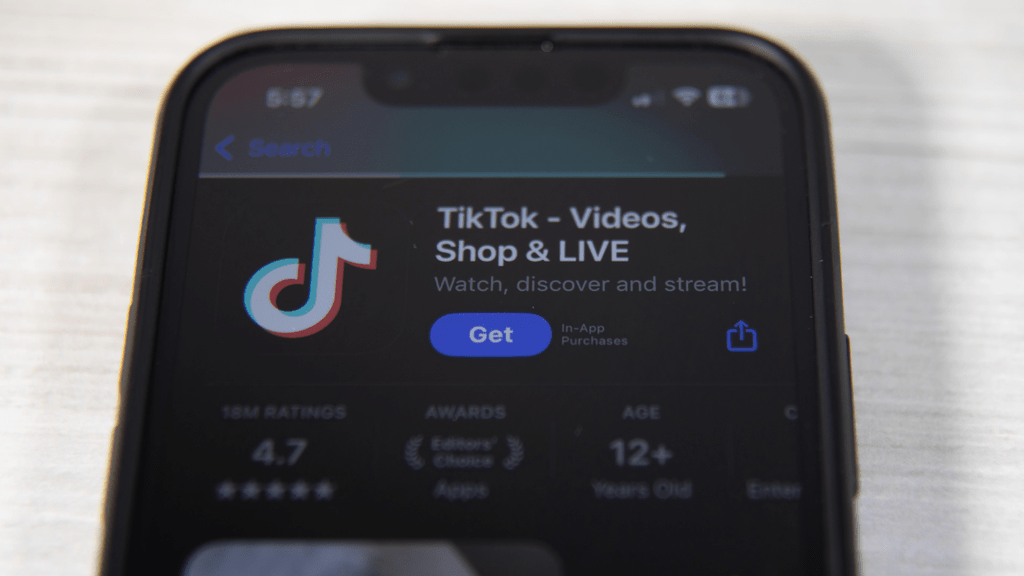 Maximizing Word-of-Mouth: Social Features in Cannabis Loyalty Apps